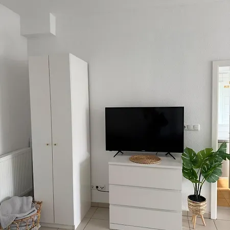 Tropical - Self Check In - * Bad Nauheim